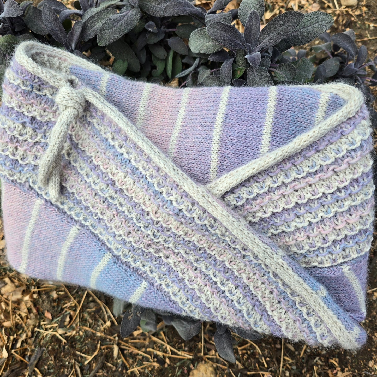 Wavelettes Moebius Cowl Knitting Pattern