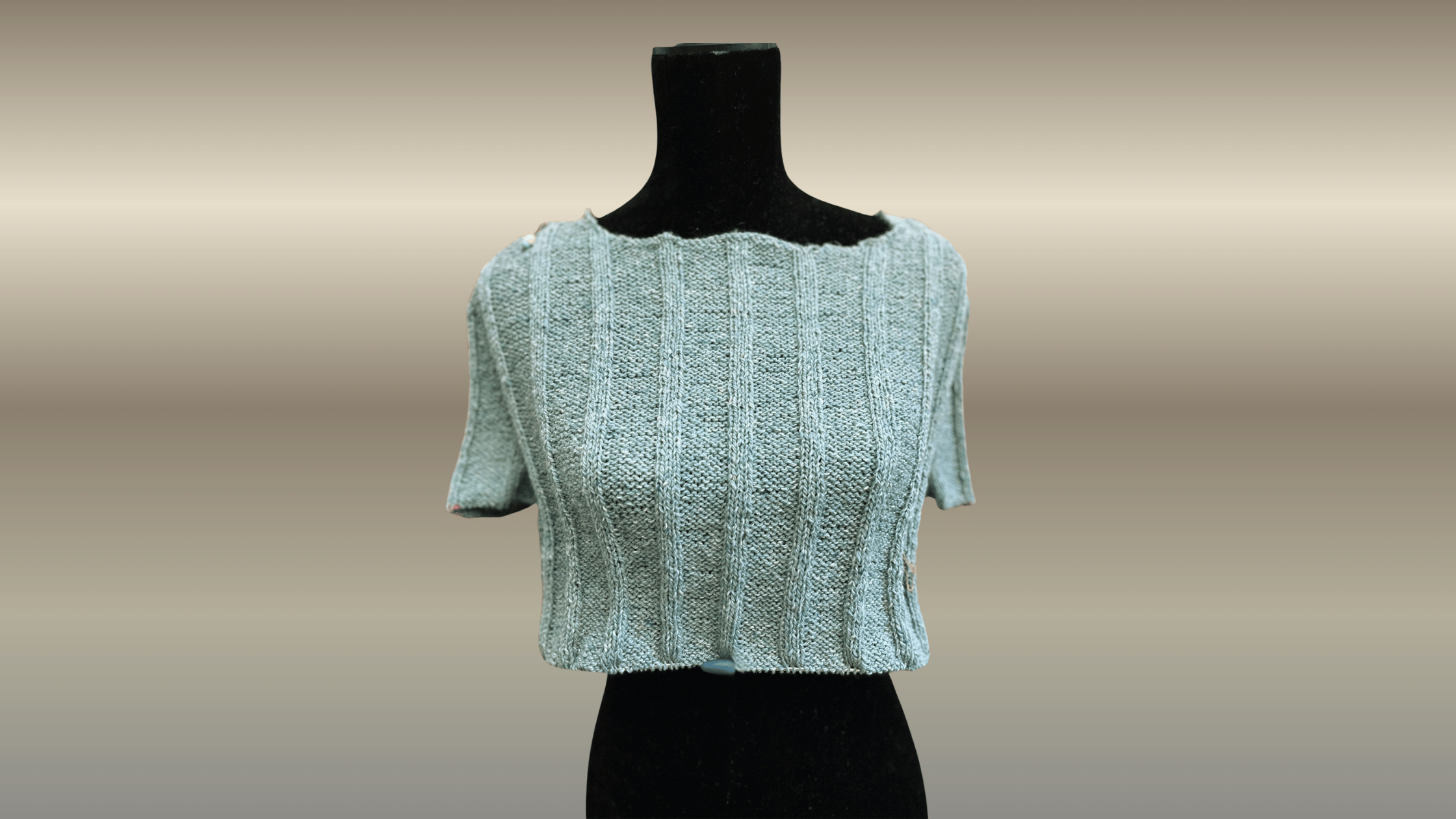 Accommodating the Bustline in Handknits