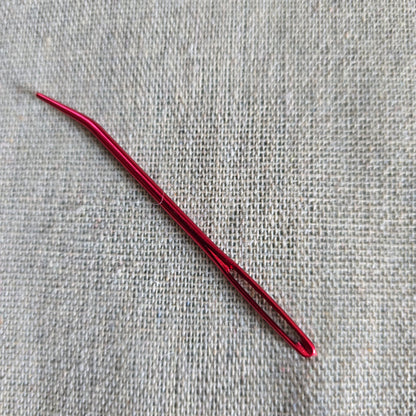 Bent-tip tapestry needle