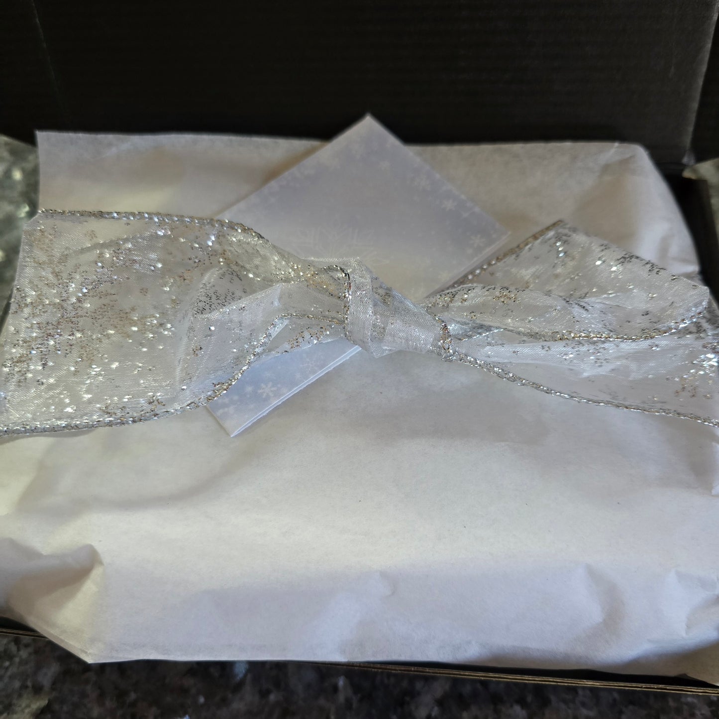 Wavelettes Moebius Cowl Kit, in six Colorways