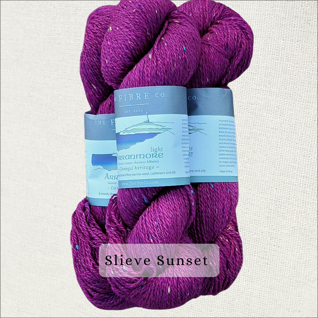 Arranmore Light, a Luxury DK Tweed Yarn, 328 yds in 100 g Arranmore Light, a Luxury DK Tweed Yarn, 328 yds in 100 g